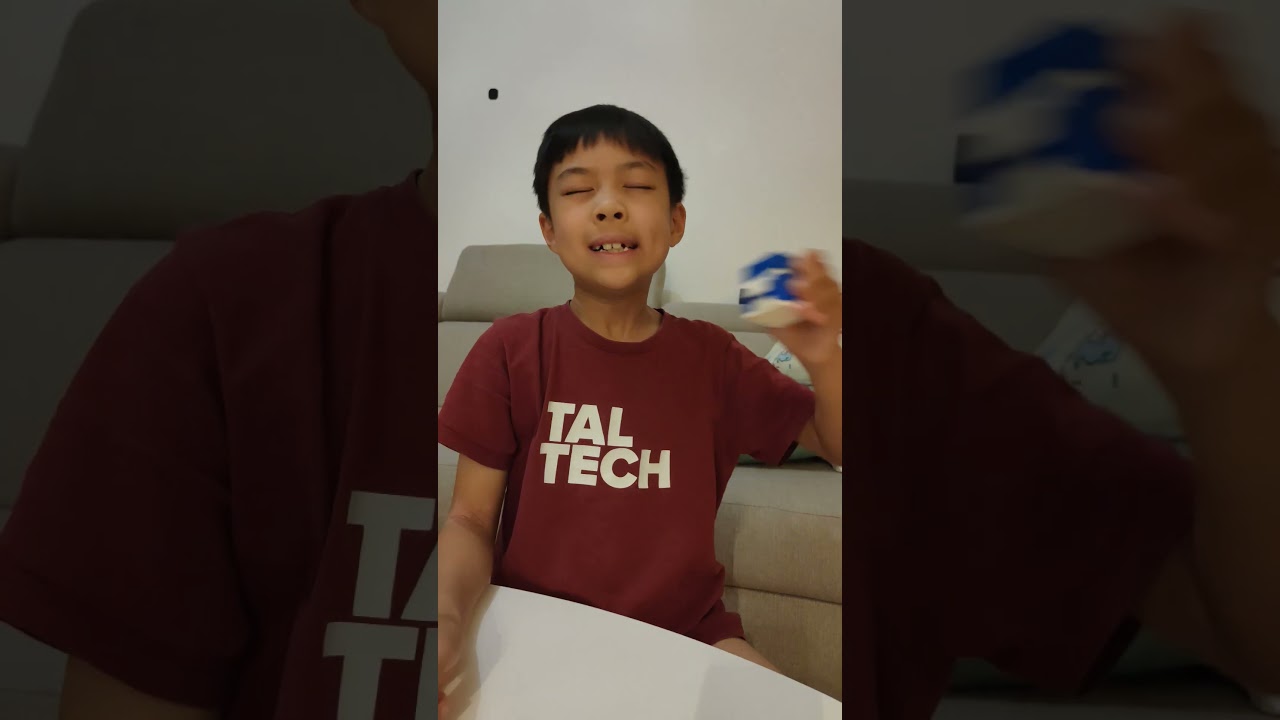 minisafe with key (unbroken)