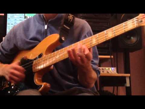 how-to-play-slap-bass---run-for-cover---marcus-miller-part-3/3