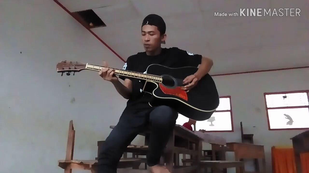 Lirik Lagu Hijau Daun Ilusi Tak Bertepi Kunci Gitar / E Lirik Lagu Hijau Daun Ilusi Tak Bertepi Kunci Gitar / E