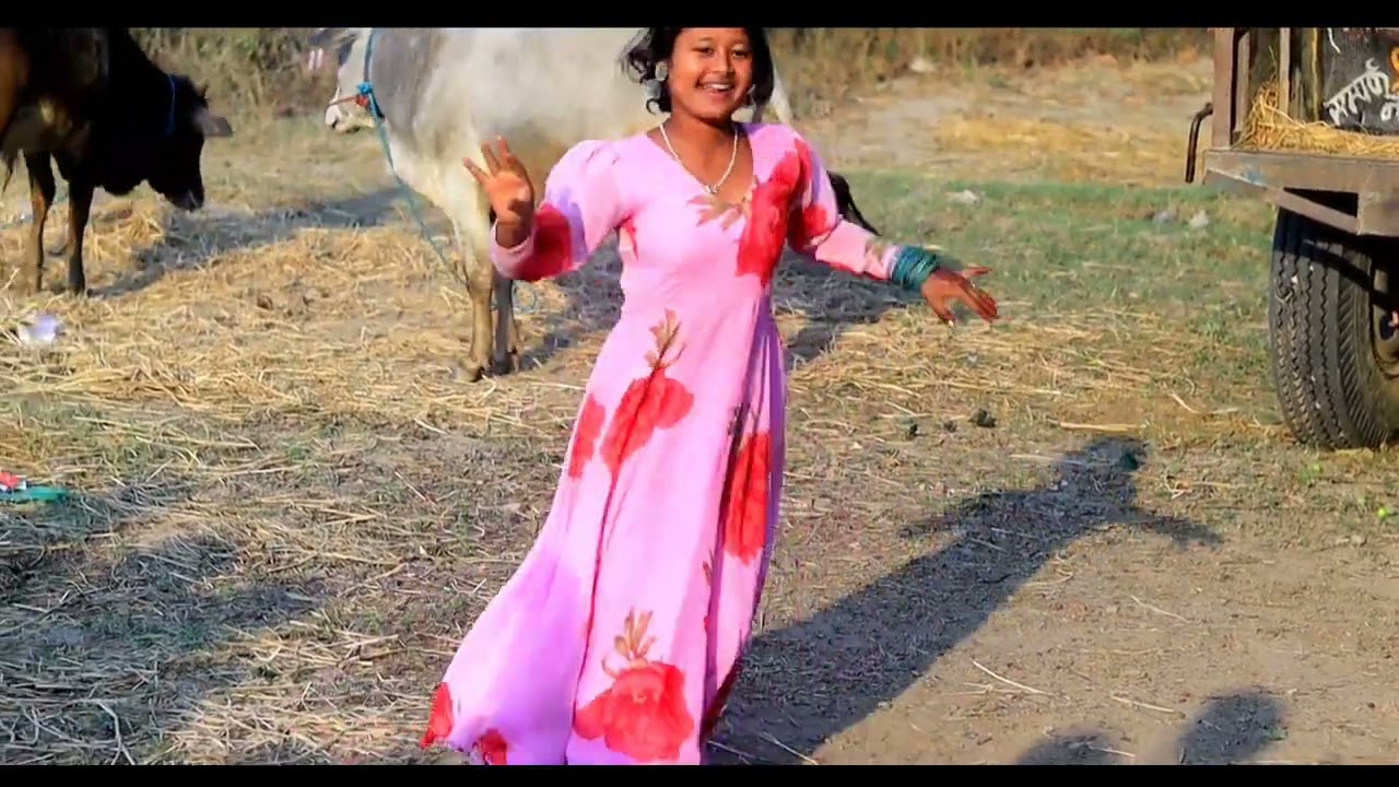 Mera Udna Hai Makna Hindi Bollywood Song sirthauli Girl Dance In Mera Udna Hai Makna Hindi Bollywood Song sirthauli Girl Dance In