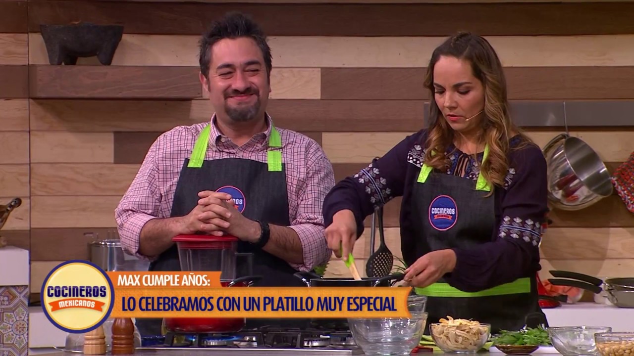 Receta: Caldo Tlalpeño | Cocineros Mexicanos