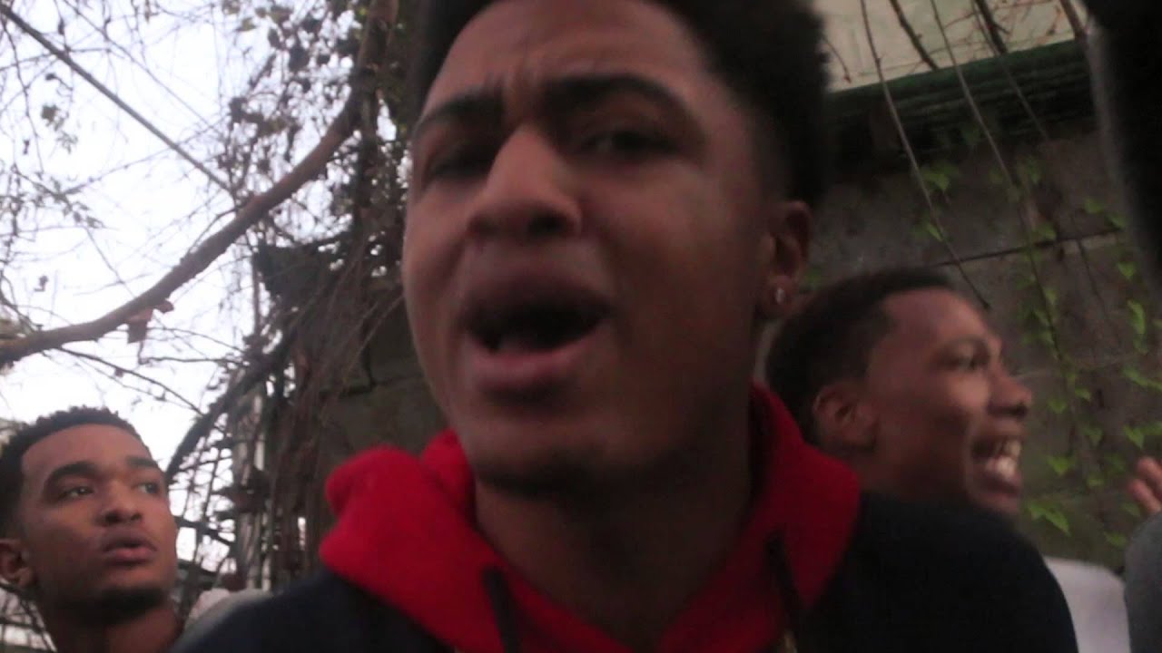 Tayy Smilez Ft JDay Badazz- Computers G-Mix