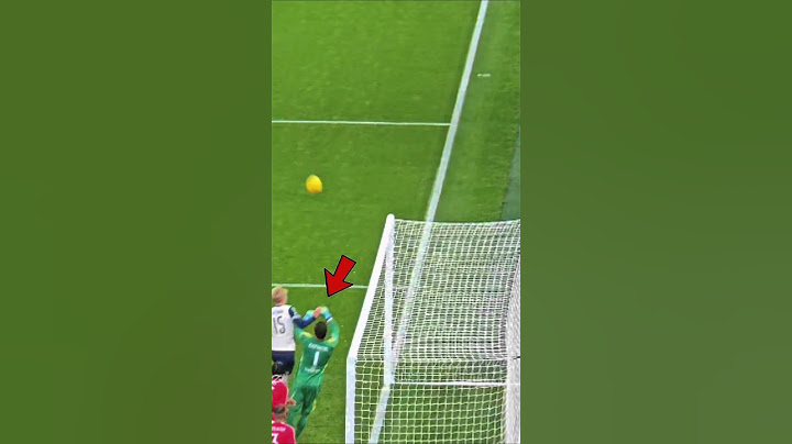 Manchester united was robbed Again 😳