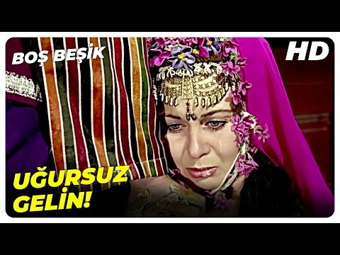 Boş Beşik - Fatma'nın Çocuğu Olmuyor! | Fatma Girik Eski Türk Filmi