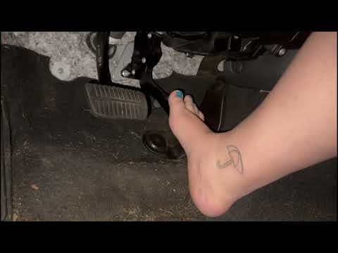 ASMR Barefoot pedal pumping