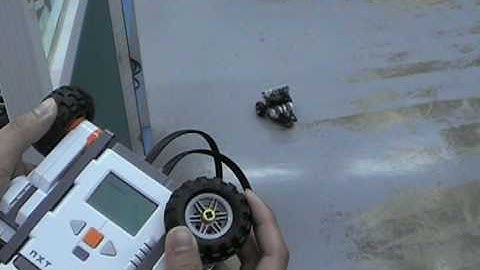 Lejos: Use NXT to remote NXT car