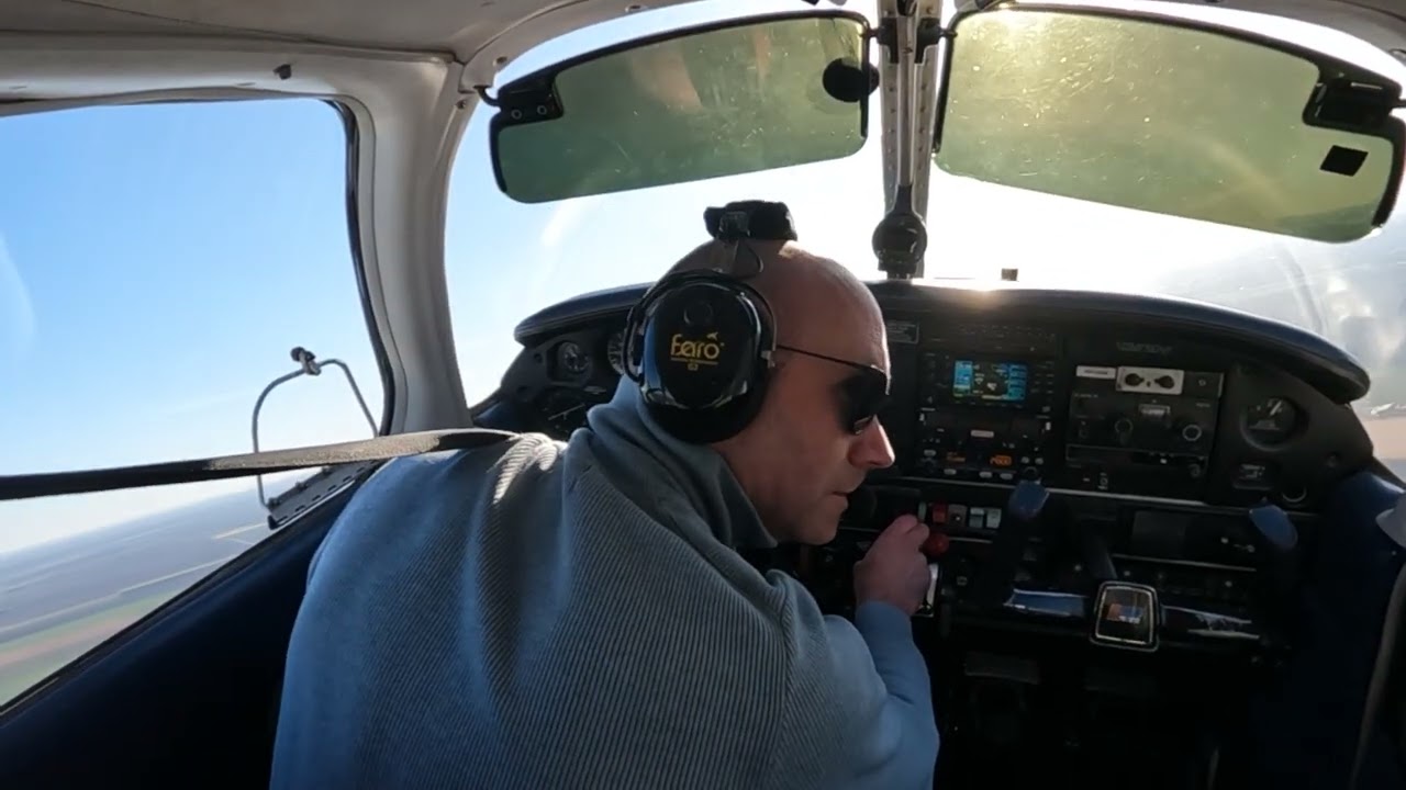 VFR Lelystad naar Eelde voor het werk (EHLE EHGG ATC 18-3-2025)