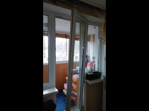 регулировка пластикового окна. двери. при открывание выпадает верх.