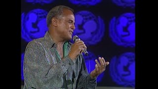 Harry Belafonte - We Are the Wave (Live)