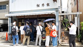 特大かつ丼爆盛りラッシュ！信じられない神業注文さばきが炸裂する行列うどん食堂丨Udon Restaurant's Ultimate Egg Rice Bowl