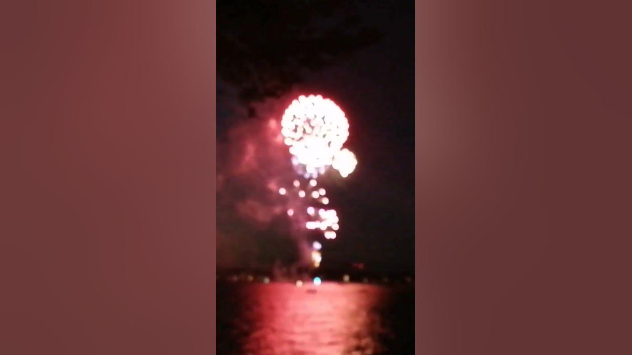feuerwerk japanisches kirschblütenfest hamburg