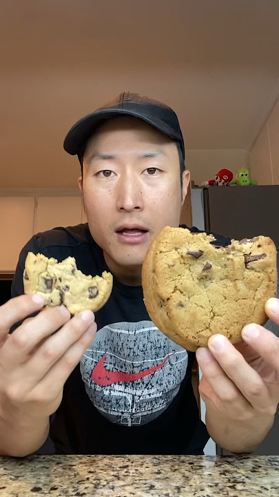 Costco vs Costco Cookie 🍪 (Uh-oh)