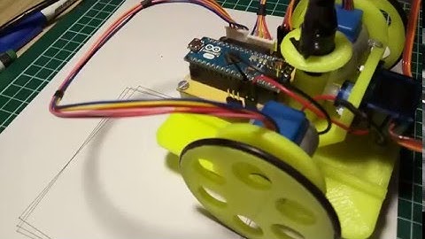 Logo turtle robot with arduino