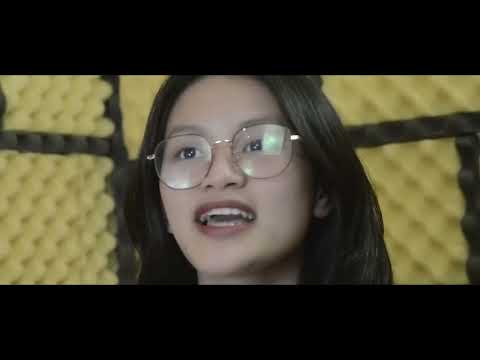 Điệp khúc mùa xuân (Thể hiện: Trần Hoàng Thuỳ Dương 10D4)