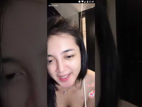 si CANTIK BINTANG YG BIKIN HALU