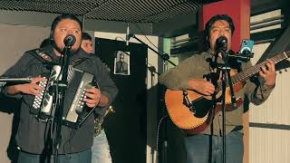 De Esta Sierra A La Otra Sierra - Los Hermanos Soria
