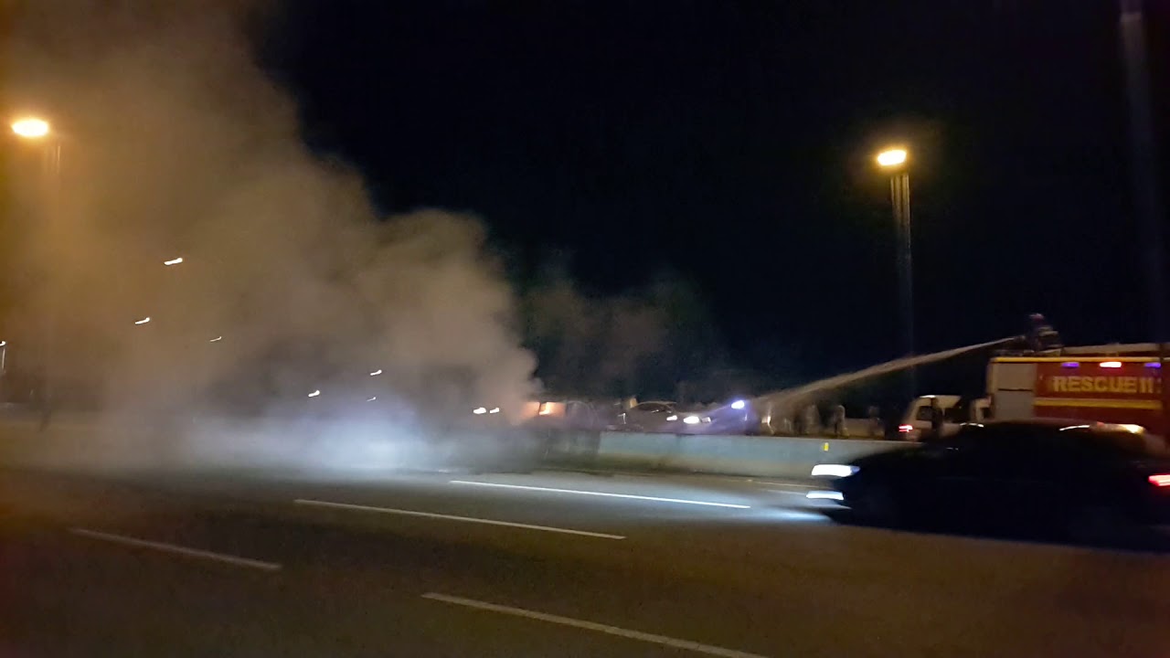 Family car caught fire on ring road Lahore 22 Aug 2019 - YouTube