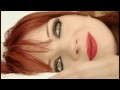 Shirley manson  in the snow demo