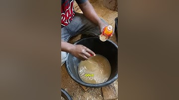 How mercury use to extract Gold.