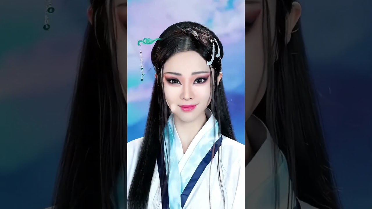 蛇年捅蛇窝啦！！ 一眨眼仿了好多跟蛇相关的角色，一起来盘点一下～#潮妆研究所 #新年蛇系妆 #shorts