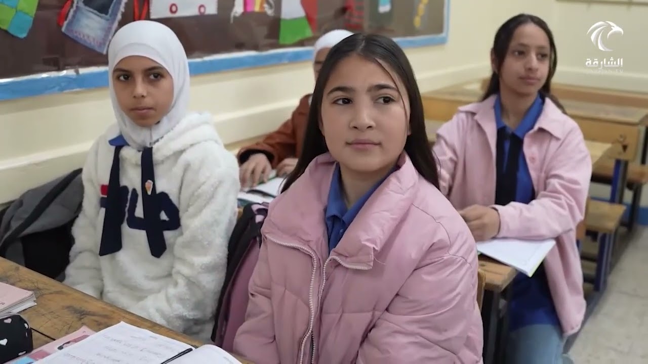 سلطان بن أحمد القاسمي يزور مخيم "ماركا" للاجئين ومؤسسات إنسانية في الأردن