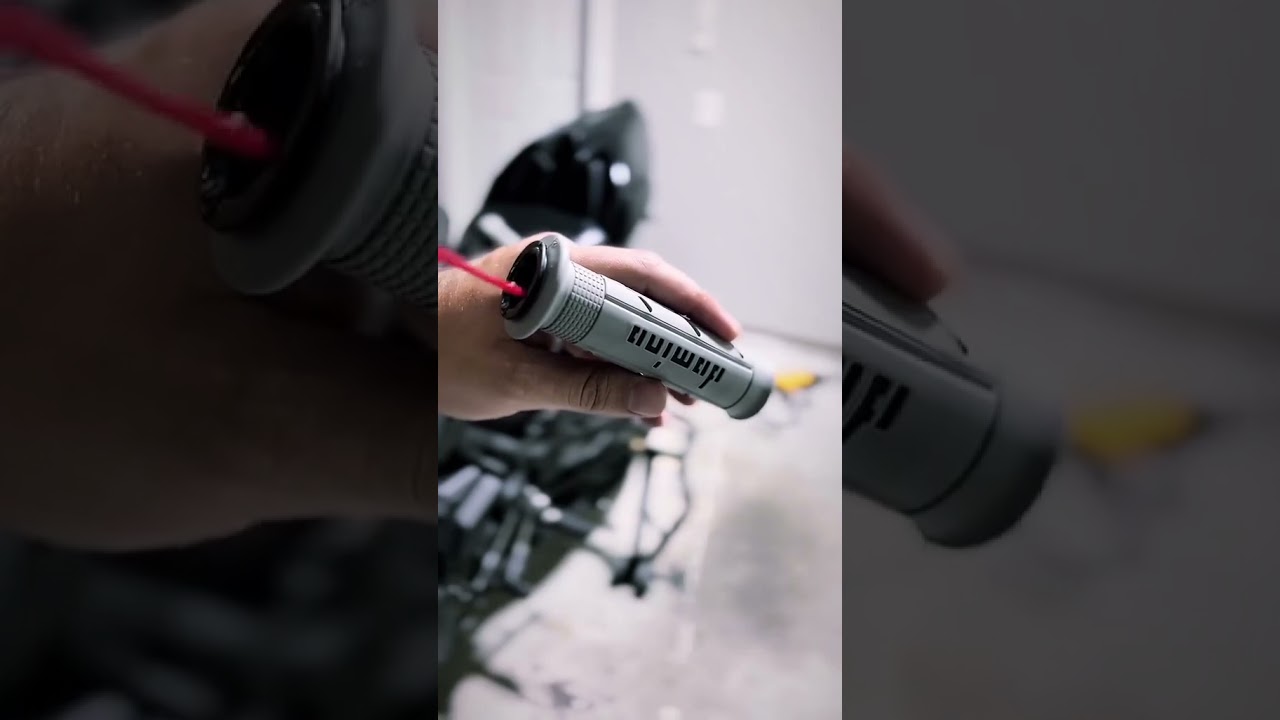 👌 La forma más rápida de cambiar los puños a una moto.