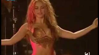 Shakira Dances To Oum Kalthoum (Enta Omri) chords
