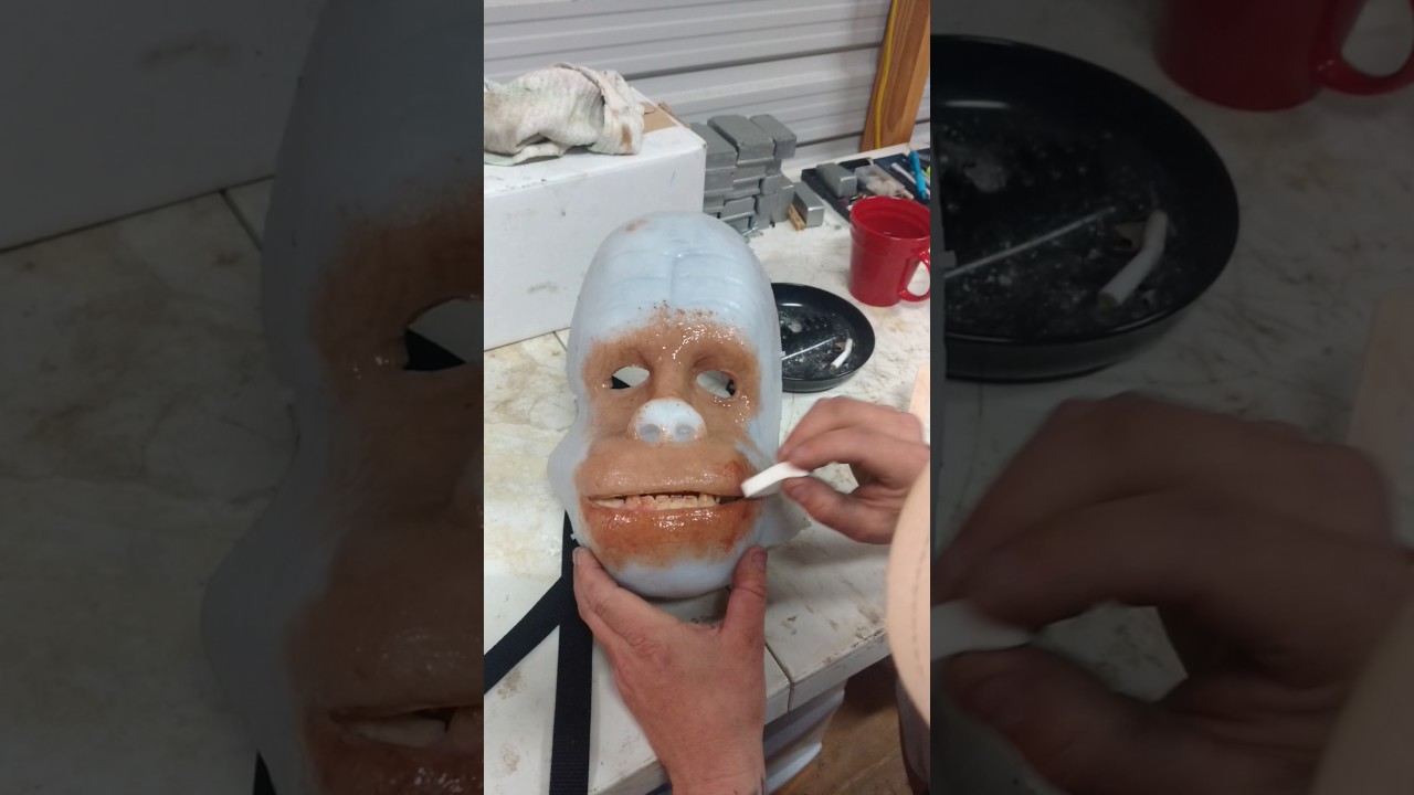 Chewbacca mask build - YouTube