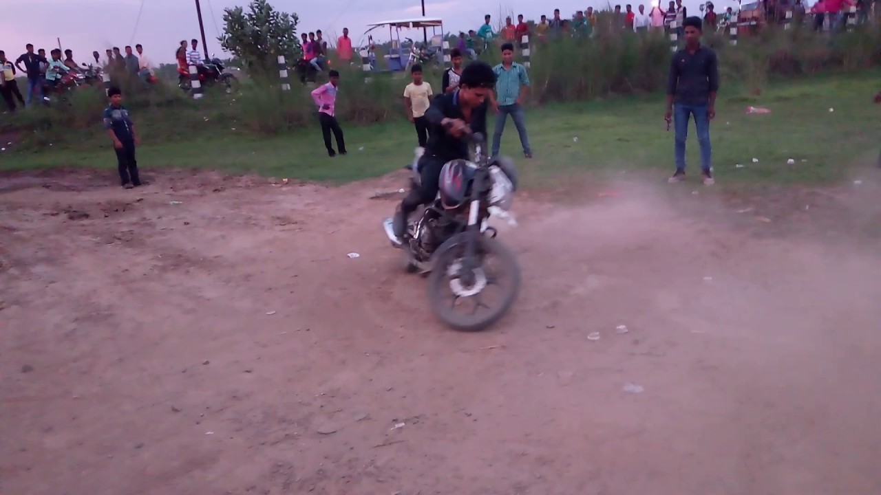 Bike stand rupchand yash point