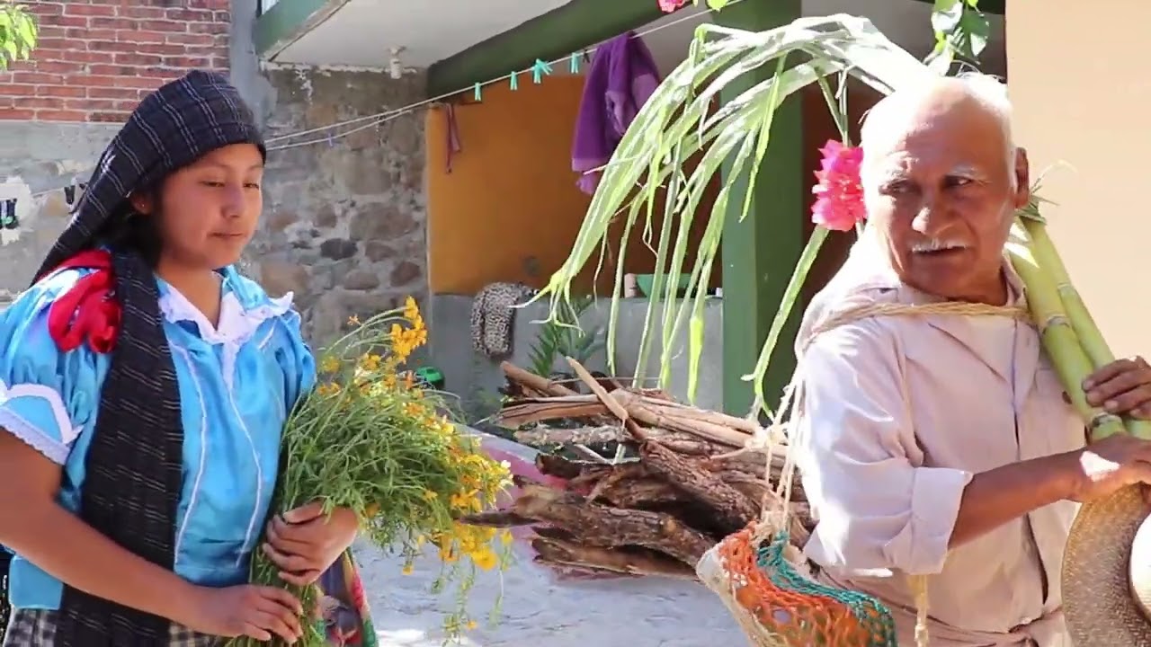 SAN PABLO GÜILÁ-VISITANDO A LOS PADRINOS EN LAS VISPERAS DEL DIA DE MUERTOS
