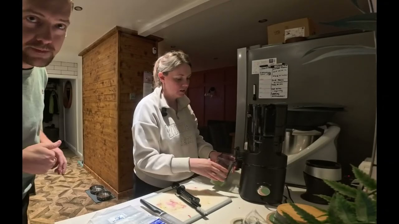 DAY 2 JUICE AND BATCH JUICING! (20 like goal)