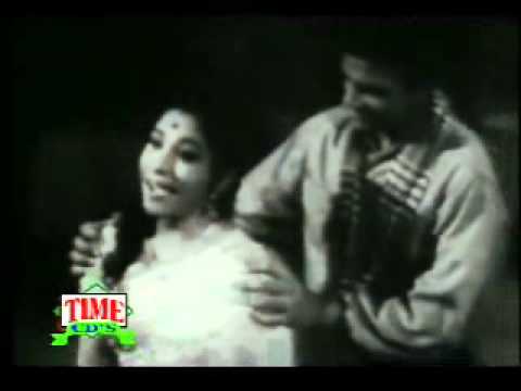 aap ki nazron ne samjha pyar ke kabil mujhey.avi