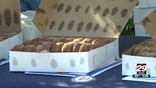 Charlottesville groups drive student voter registration with free donuts