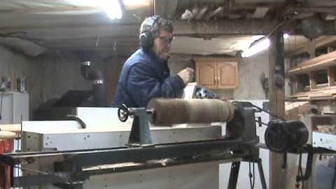 Floating Router Lathe Copier  Carving a bat out of a BIG STICK video 1