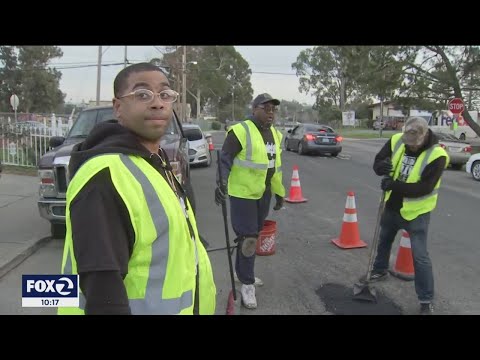 Vallejo &rsquo;Pothole Vigilantes&rsquo; take matters into their own hands