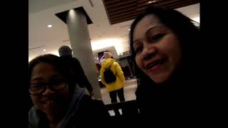A FILIPINA GRADUATED  MAGNA CUM LAUDE IN UNIVERSITY OF OTTAWA CANADA