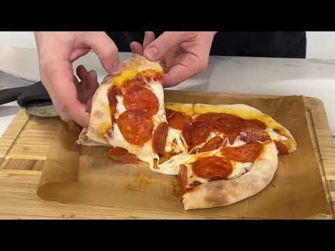 Видео: Рецепты от дяди Паши. Пицца Пепперони. #рецептыдлядетей #кулинарноешоу