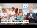Kanzler Stocker flog mit 10 Mitarbeitern zum WM-Spiel