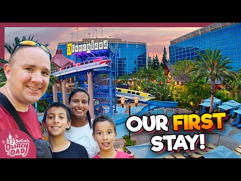 The Disneyland Hotel Is PURE MAGIC! | Review & Deluxe Room Tour