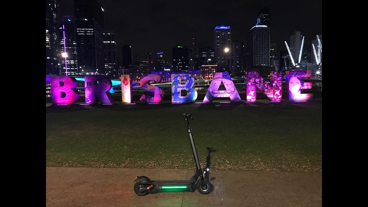 Electric Scooter in Brisbane by night 11pm Wed 17 July 20 YouTube