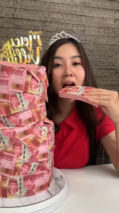 vilmei makan kue ulang tahun #shorts #vilmei