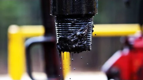 Oil Prices Tumble Again: How Long Will This Go On? - DayDayNews