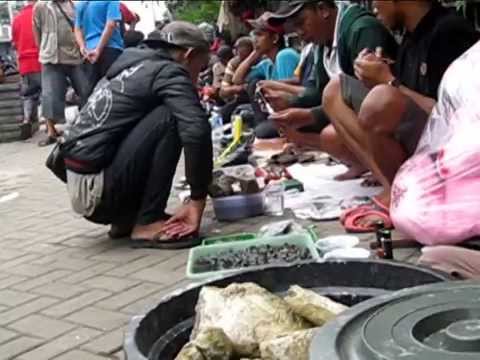 Batu Akik Versi Kaki Lima
