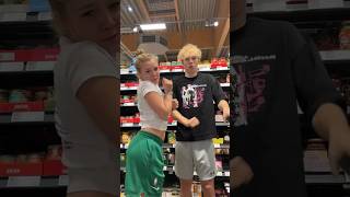 Thats how we shop grocery’s #dance#laffytaffy#shorts#chiaratews#groceryshopping