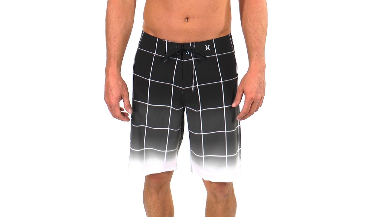 Hurley Men's Phantom Graph Boardshort | SwimOutlet.com