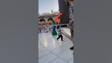masallah small kids touching to Kaaba 🕋#masaallah #shortsvideo #clocktower #cutebaby #makkah #foryou