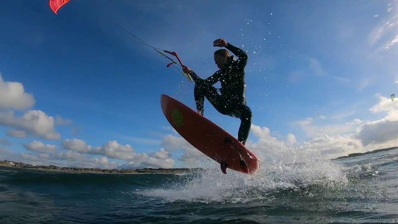 Autumn Foiling in Apelviken Varberg on the IC6 V2 F-one foil