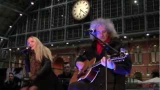 Video thumbnail of "Kerry Ellis & Brian May - The Kissing Me Song"