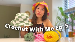 Crochet with me Ep. 5 | Running for the first time | Checkered Print Bucket Hat by LALA PÉREZ 6,682 views 2 years ago 9 minutes, 51 seconds