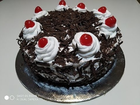 black-forest-cake.an-easy-homemade-cake-recipe